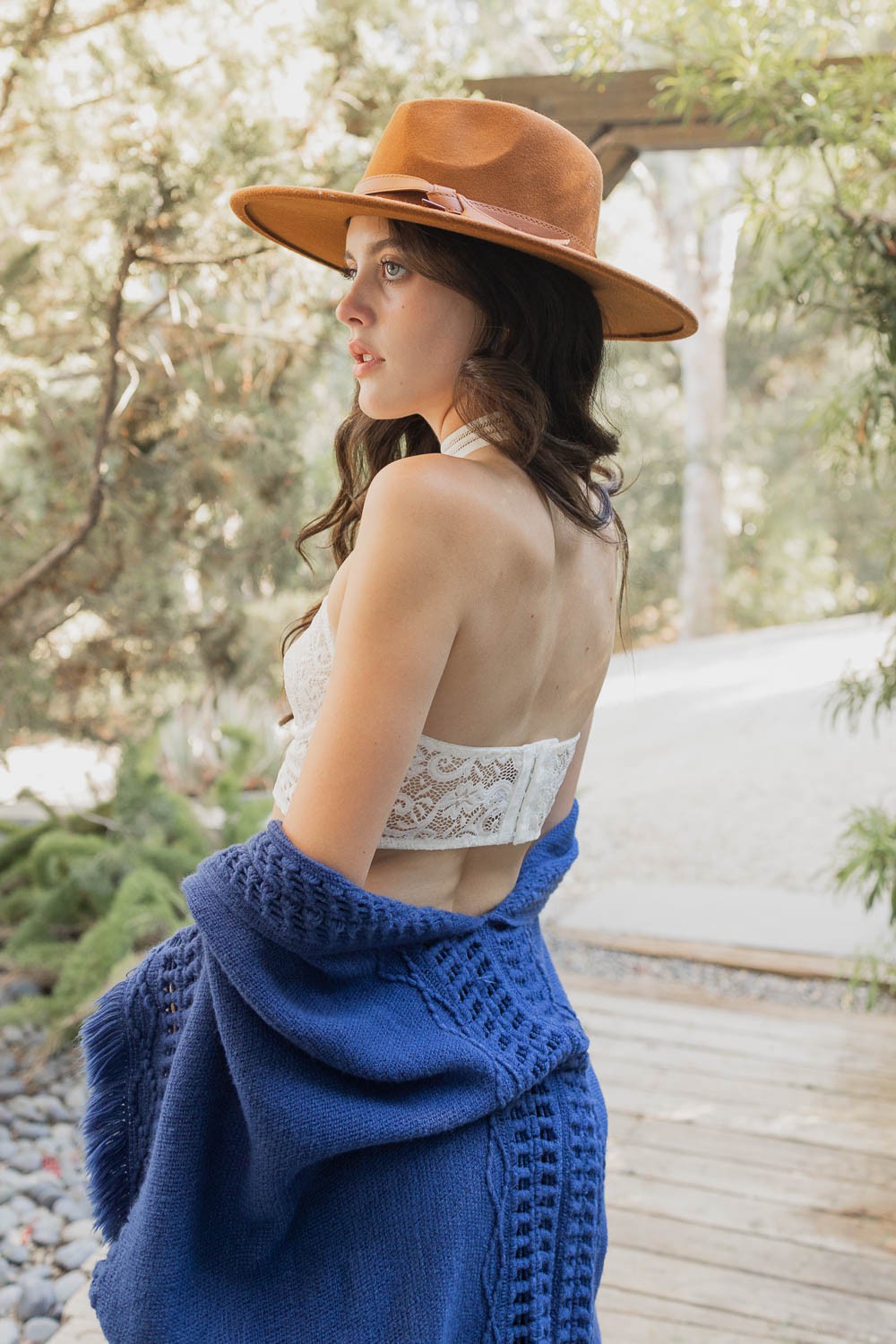 Artemis Mesh Choker Crop Top