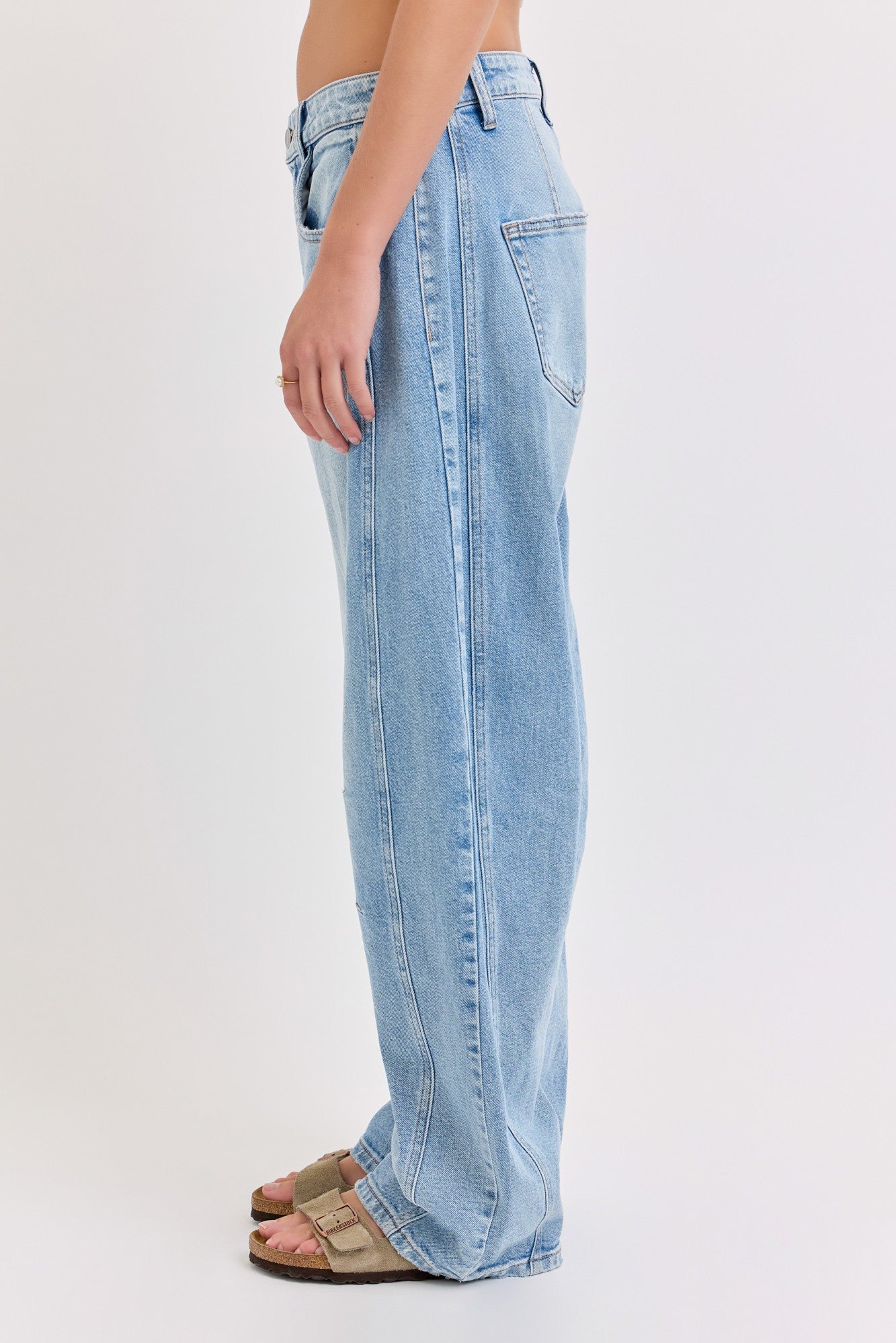 Elodie Barrel Jeans
