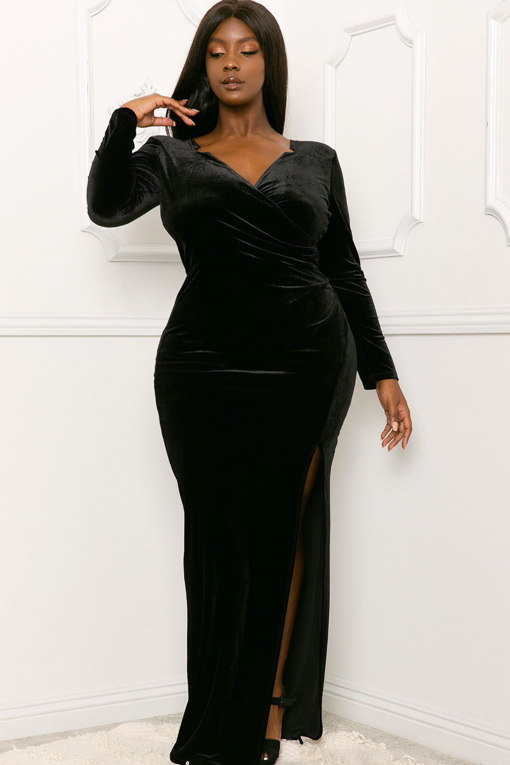 Noelle Plus Velvet Maxi Dress